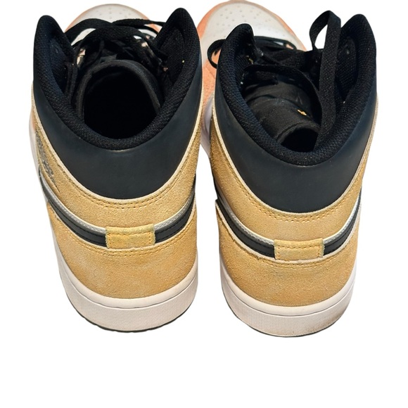 Air Jordan Retro 1 Mid SE 'Flight Club' [DX4332-800] Mens Size 12 - Picture 2 of 6